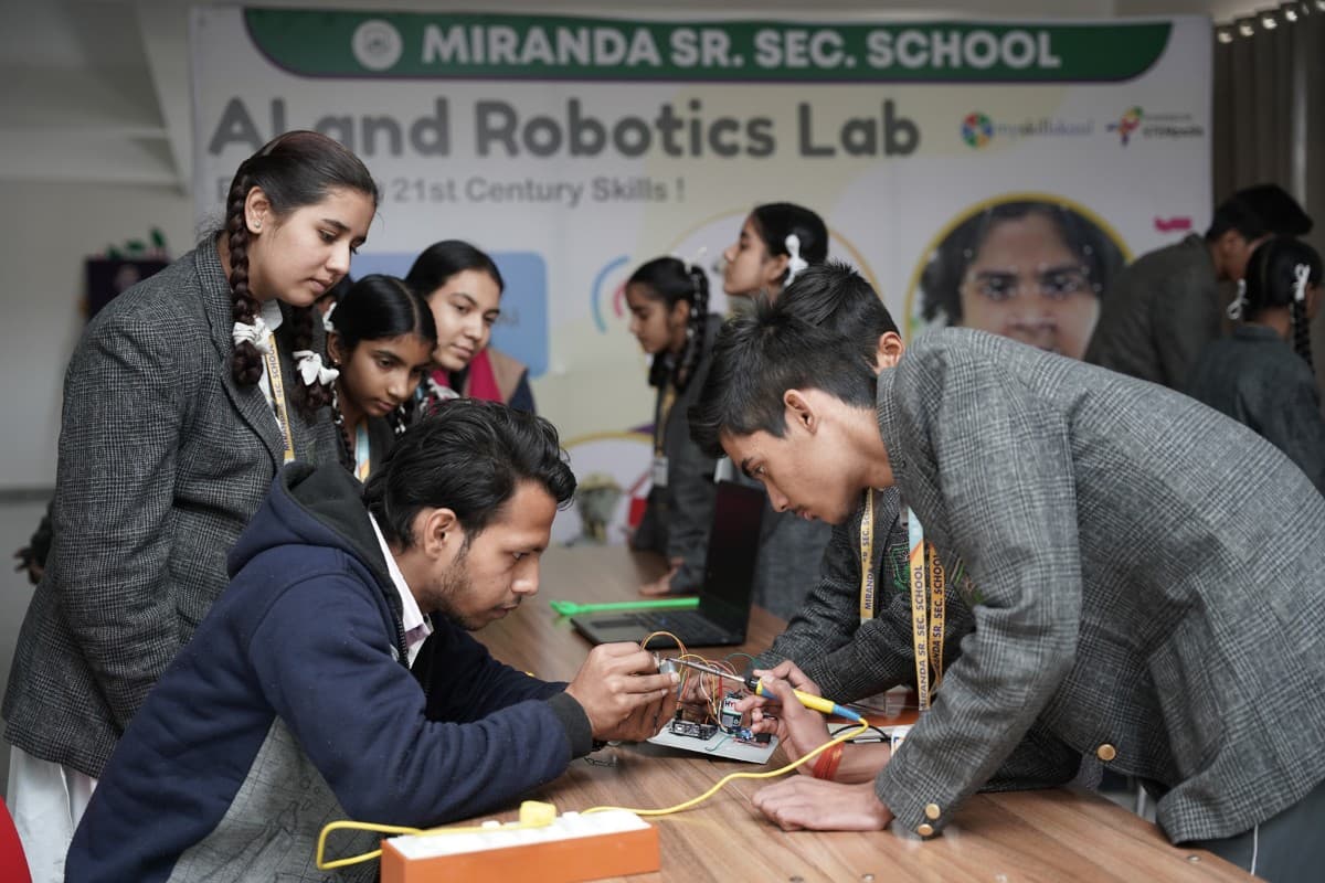 Students learning technology